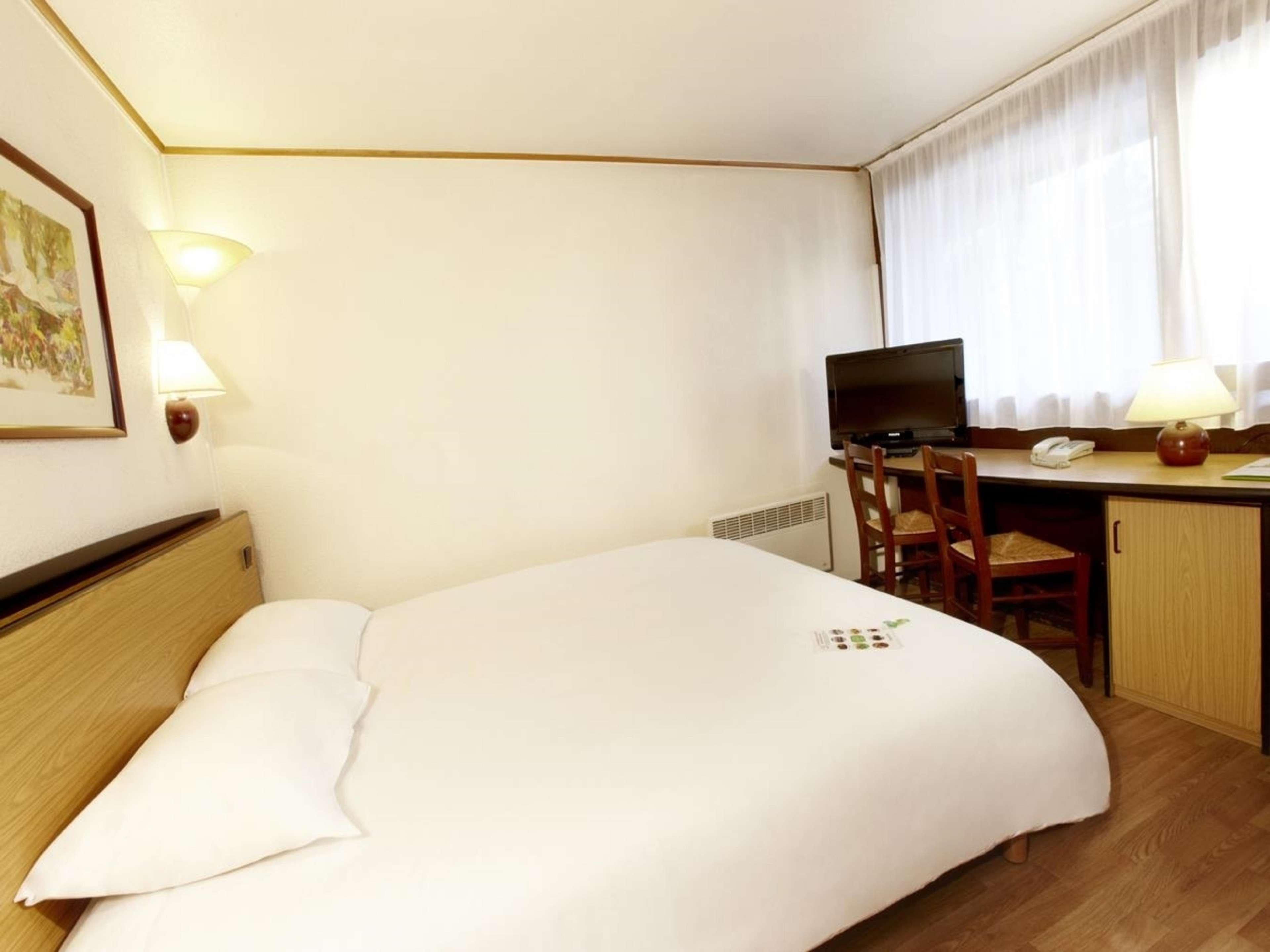Kyriad Direct Lyon Sud - Chasse-Sur-Rhone Exterior photo